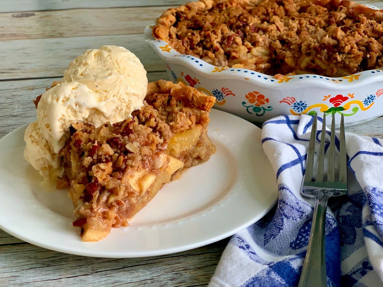APPLE PIE WITH PECAN CRUMBLE TOPPING - Dish off the Block