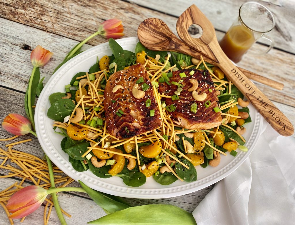 Maple Soy Salmon Salad with Spinach, Mandarin, Cashew