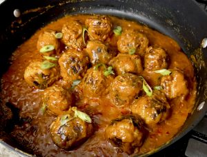 SWEET AND SPICY TURKEY MEATBALLS WITH BANANA PEPPER PEANUT SAUCE