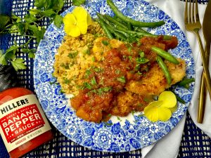 PORK CUTLETS WITH SWEET AND SPICY BANANA PEPPER APPLESAUCE