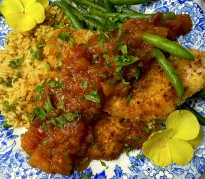 PORK CUTLETS WITH SWEET AND SPICY BANANA PEPPER APPLESAUCE