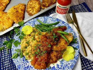 PORK CUTLETS WITH SWEET AND SPICY BANANA PEPPER APPLESAUCE